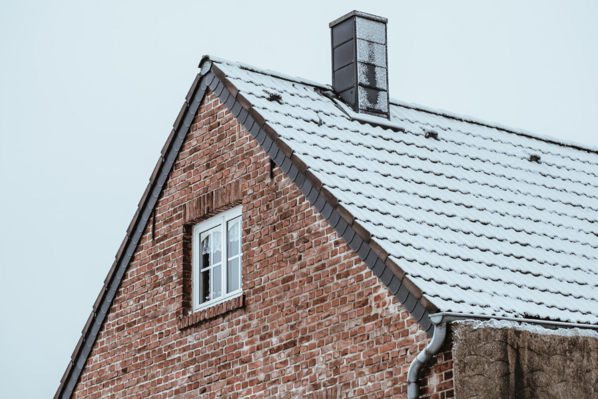 Quelle est la saison idéale pour installer ou remplacer des gouttières ?